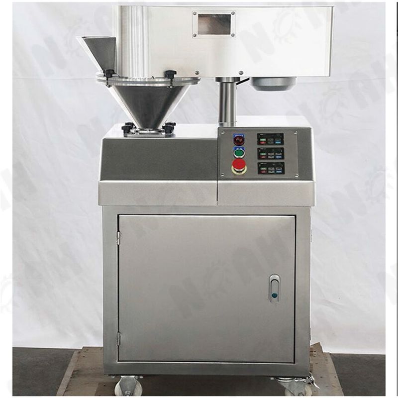 Dry granulation machine
