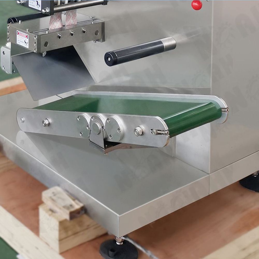 Filling and aluminum foil sealing machine
